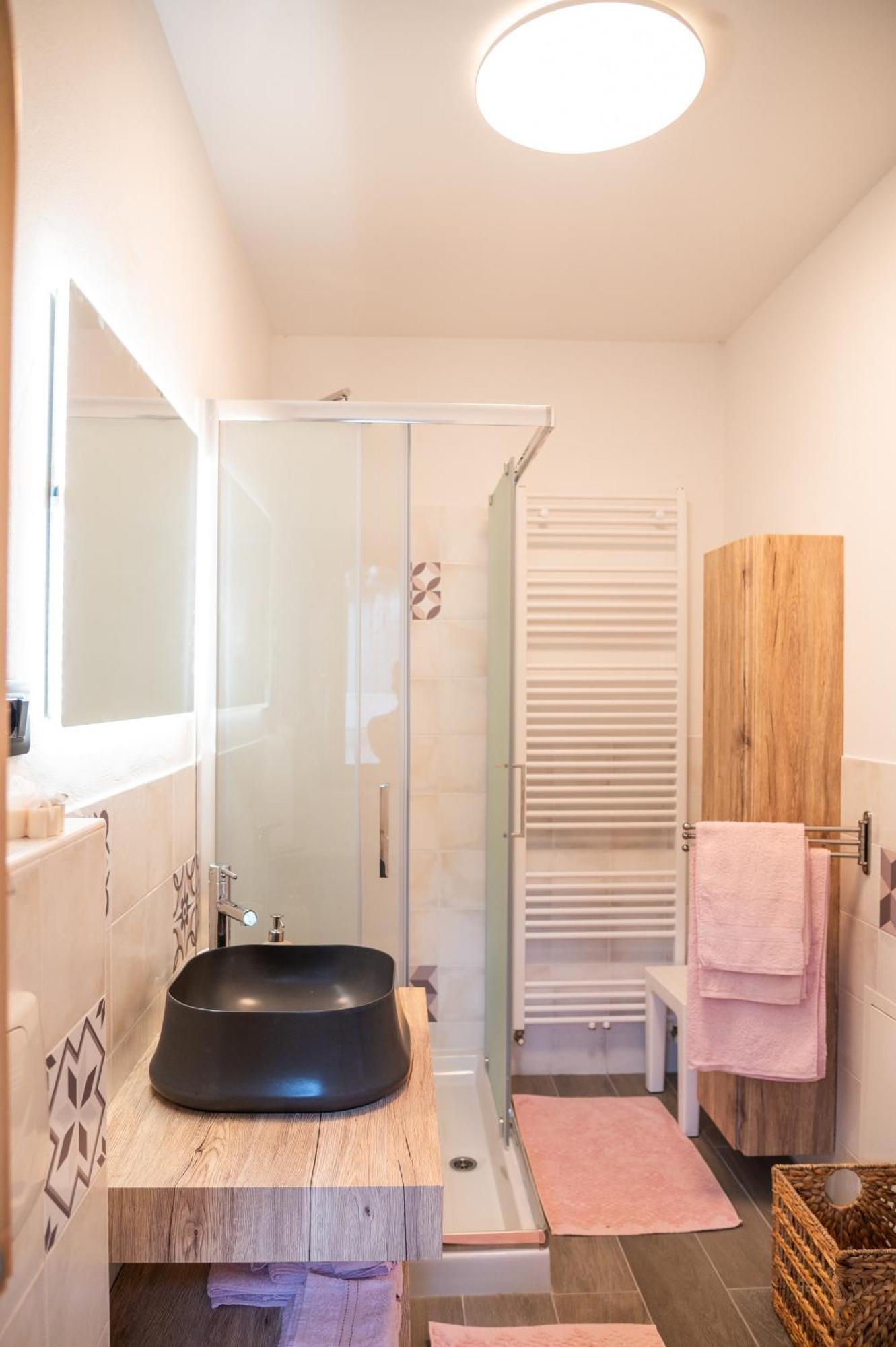 Alfio'S Alpen Suite Roncone ภายนอก รูปภาพ
